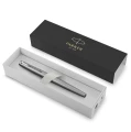 2030946_Parker_Jotter-Core_Fountain-Pen_Image_05.jpg